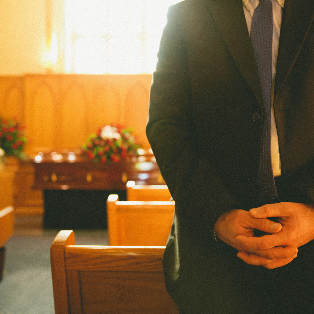 what do funeral directors do?